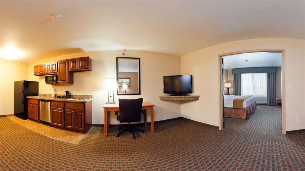 Holiday Inn Express & Suites Sioux Falls Southwest By Ihg Exterior photo